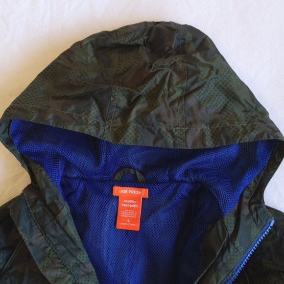 joe fresh camo windbreaker mesh-lined jacket with hood 3T toddler boys - Picture 6 of 9